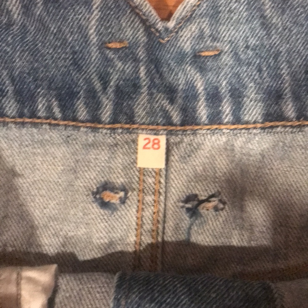 Levis Denim Skirt - Picture 3 of 7